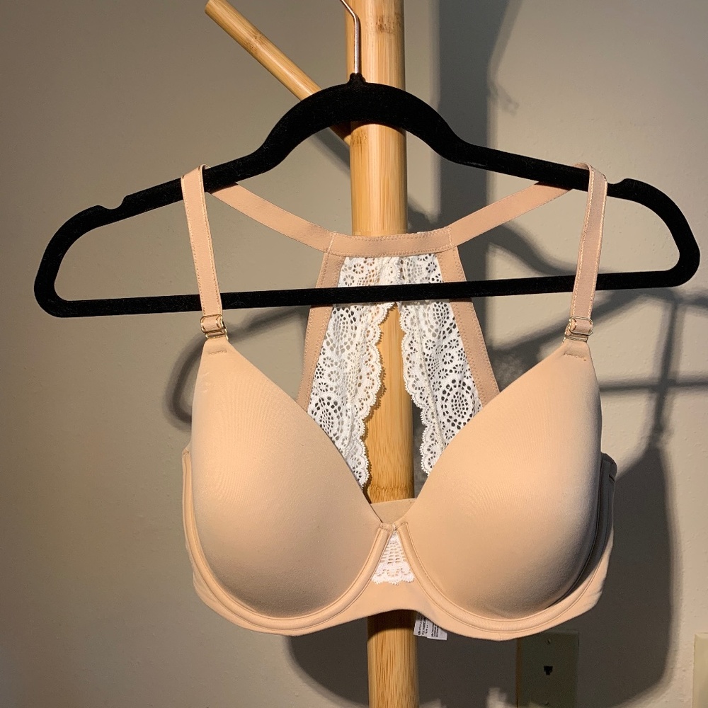 Soma Nude Racerback Lacy Bra